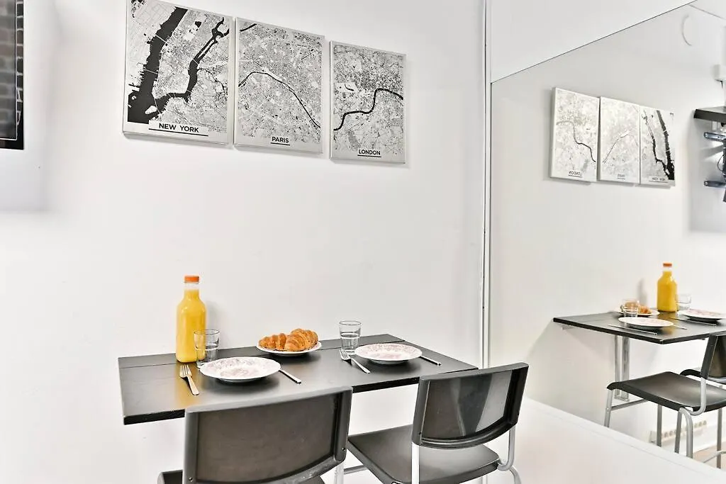 Petit Confortable Et #marais - Ii Apartament
