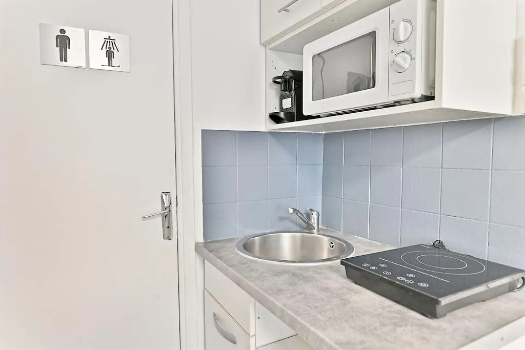 Petit Confortable Et #marais - Ii Apartament
